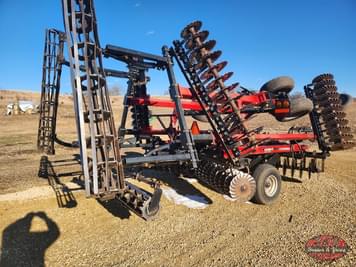Main image Case IH 330